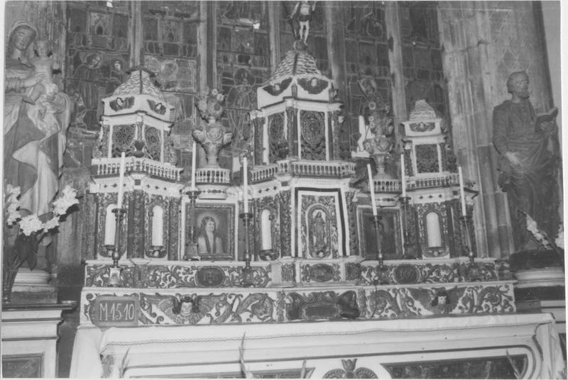 autel, retable, tabernacle, gradins d'autel, vue générale