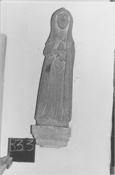 statue : sainte Anne, vue générale - © Ministère de la Culture (France), Médiathèque du patrimoine et de la photographie (objets mobiliers), tous droits réservés