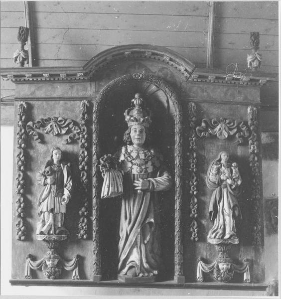 statue : saint Louis, niche à volets, vue générale