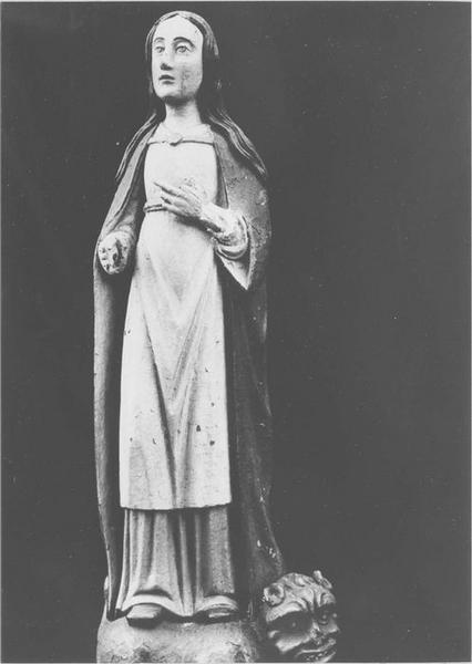 statue : sainte Marguerite, vue générale - © Ministère de la Culture (France), Médiathèque du patrimoine et de la photographie (objets mobiliers), tous droits réservés