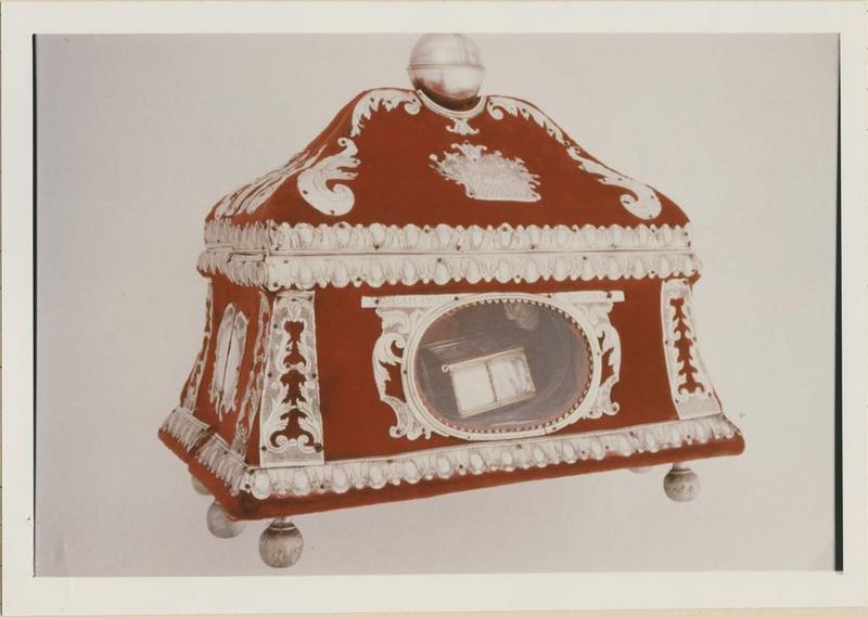 reliquaire de saint Sané, vue générale - © Ministère de la Culture (France), Médiathèque du patrimoine et de la photographie (objets mobiliers), tous droits réservés