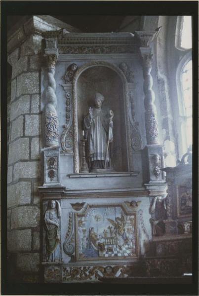 statue : saint Démet, vue générale