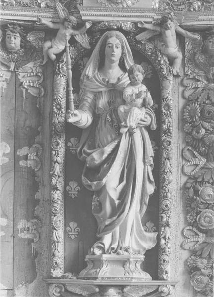 statue : Vierge à l'enfant, vue générale