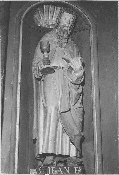 statue : saint Jean, vue générale