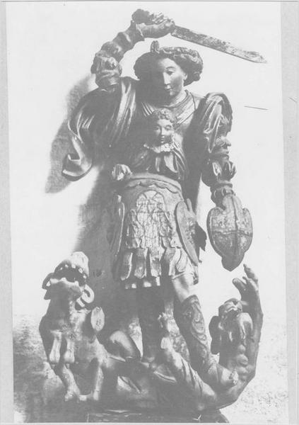 statue : saint Michel, vue générale - © Ministère de la Culture (France), Médiathèque du patrimoine et de la photographie (objets mobiliers), tous droits réservés