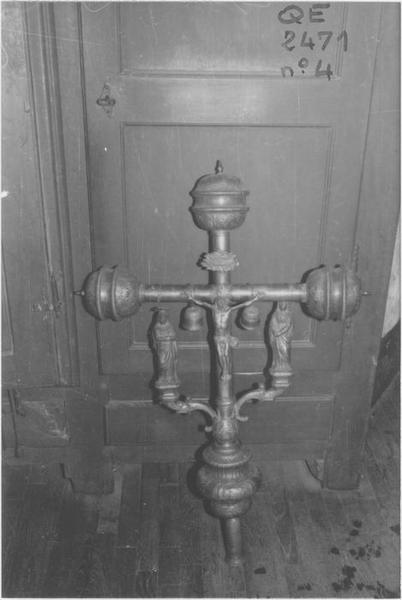 croix de procession, vue générale - © Ministère de la Culture (France), Médiathèque du patrimoine et de la photographie (objets mobiliers), tous droits réservés
