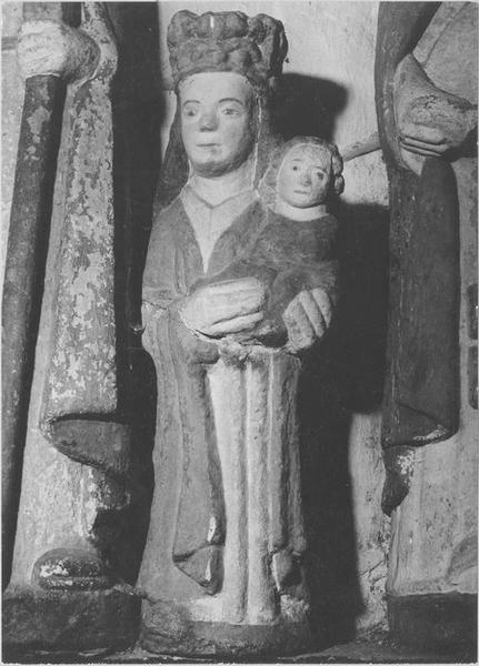 statue : Vierge à l'enfant, vue générale - © Ministère de la Culture (France), Médiathèque du patrimoine et de la photographie (objets mobiliers), tous droits réservés