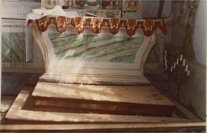 retable secondaire des âmes du Purgatoire et de saint Sébastien, détail d'un autel