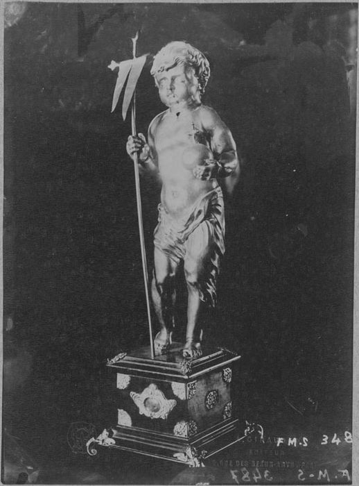 statuette : L'Enfant Jésus, vue générale