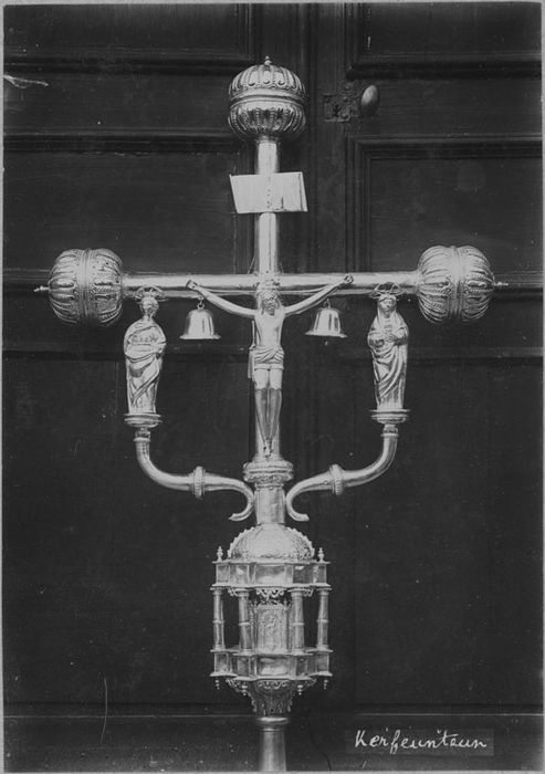 croix de procession, vue générale - © Ministère de la Culture (France), Médiathèque du patrimoine et de la photographie, diffusion RMN-GP