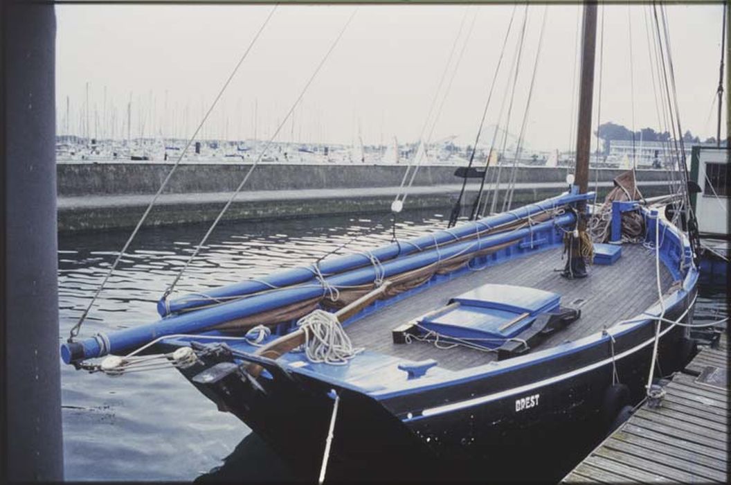 bateau de pêche : Sloop coquillier dit Général Leclerc 