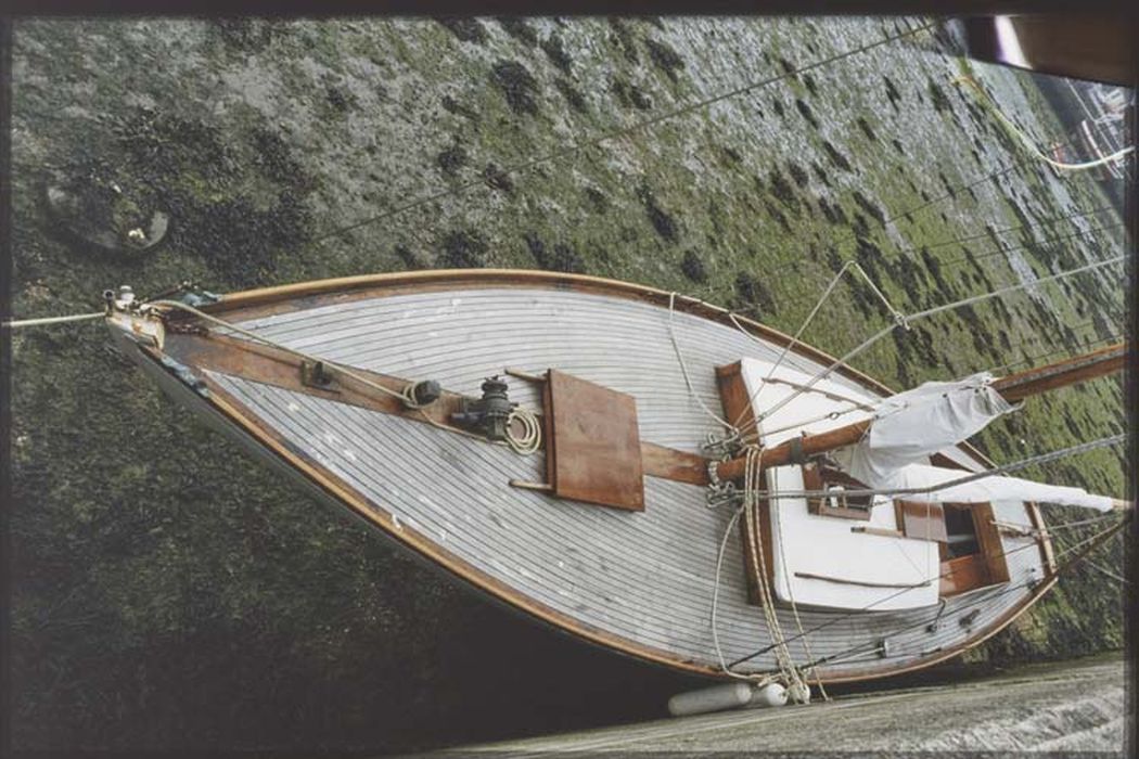 bateau de plaisance (yacht à voile, sloop à gréement Marconi) : sloop dit Saint Jean, ex Saint Marc