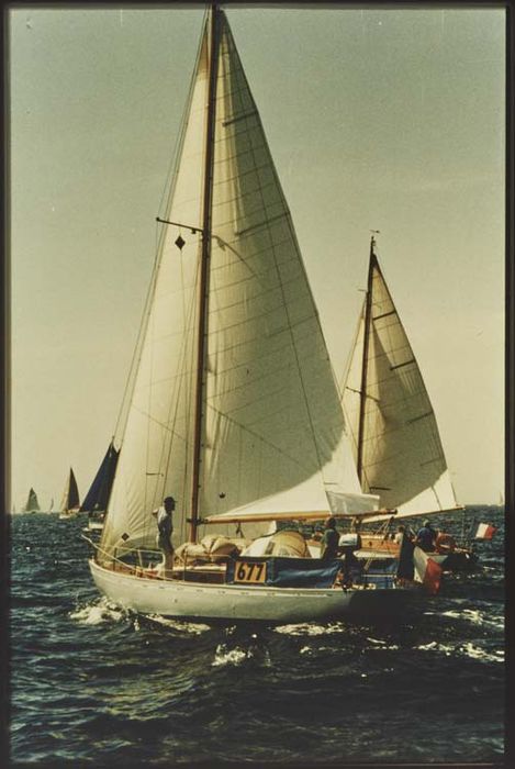 bateau de plaisance : Côtre bermudien dit Viken, ex Alize