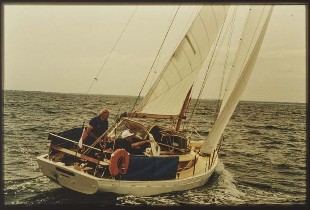 bateau de plaisance : Côtre bermudien dit Viken, ex Alize