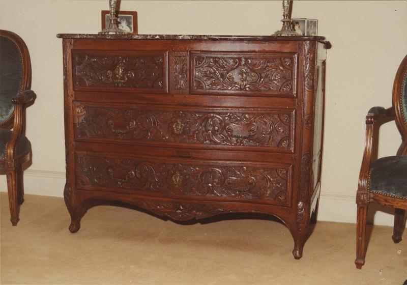 commode, vue générale