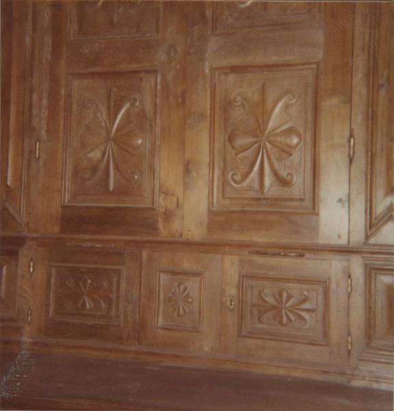 armoire de sacristie, détail