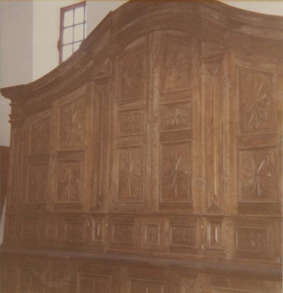 armoire de sacristie, vue partielle