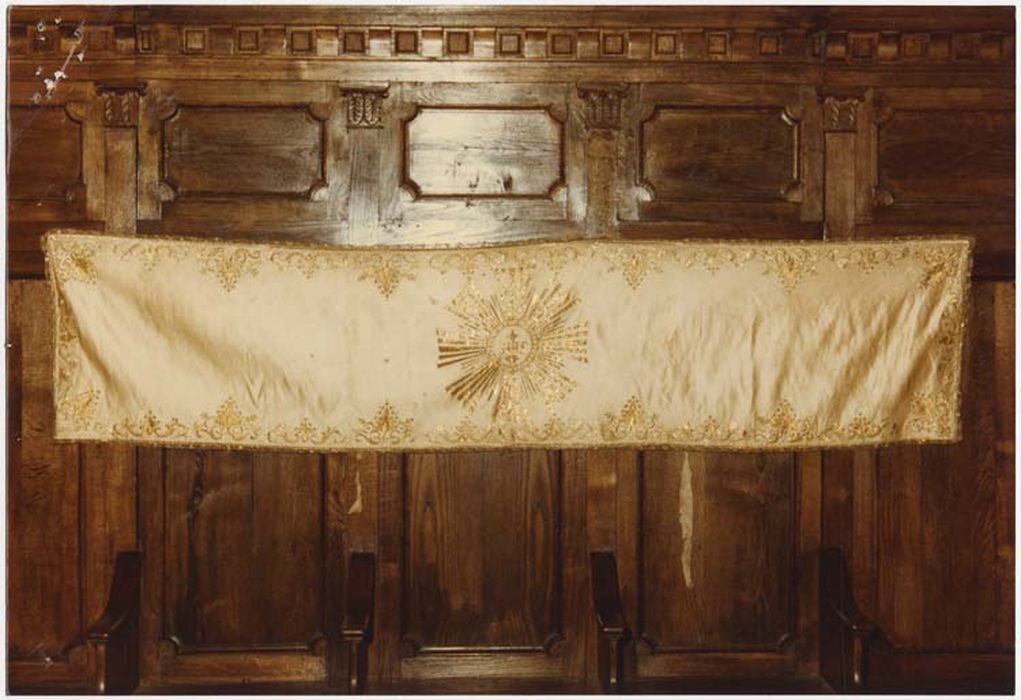 voile huméral - © Ministère de la Culture (France), Médiathèque du patrimoine et de la photographie, diffusion GrandPalaisRmn Photo