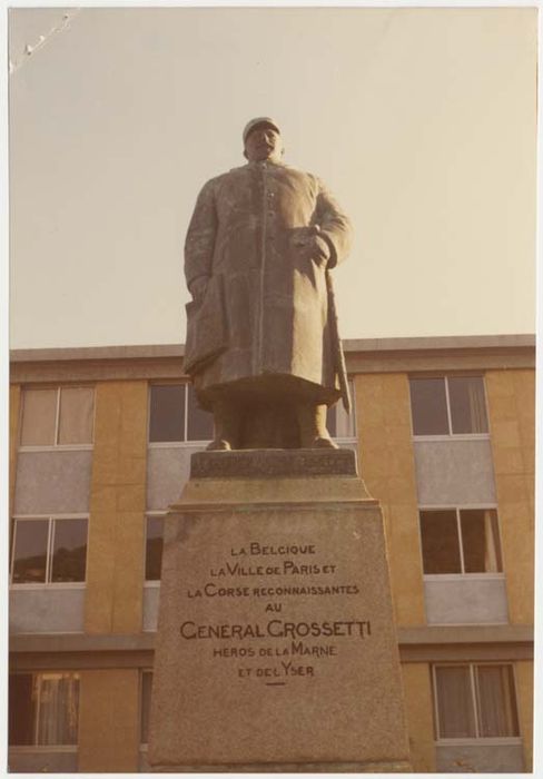 statue du général Grossetti de Michelet