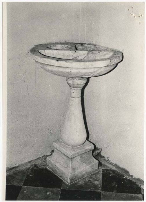 baptistère
