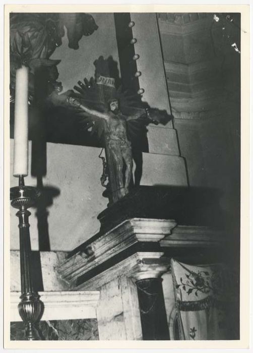 statue : Christ en croix - © Ministère de la Culture (France), Médiathèque du patrimoine et de la photographie, diffusion GrandPalaisRmn Photo