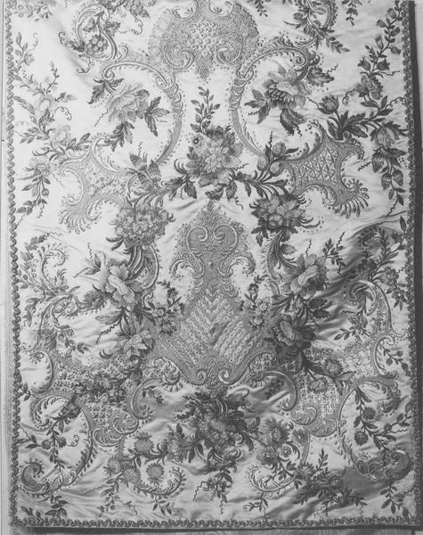 voile huméral, détail - © Ministère de la Culture (France), Médiathèque du patrimoine et de la photographie, diffusion RMN-GP