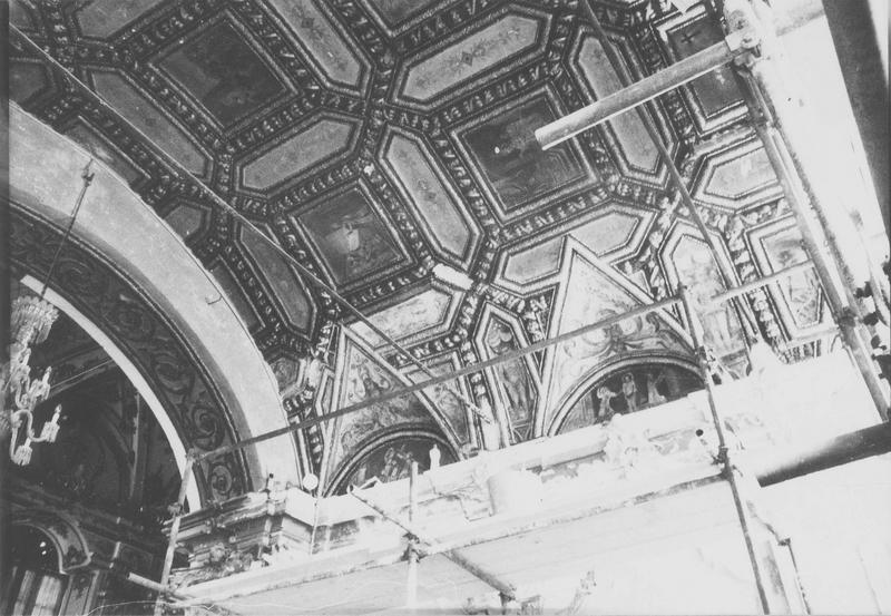 Église de la Confrérie Sainte-Croix : chapelle sud