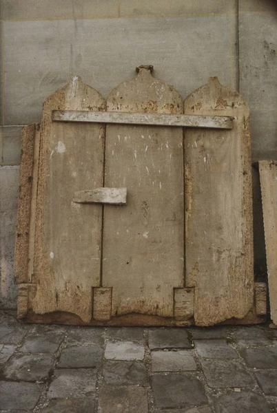 triptyque : Vierge à l'enfant entre saint Jean-Baptiste et saint Antoine, vue générale du revers