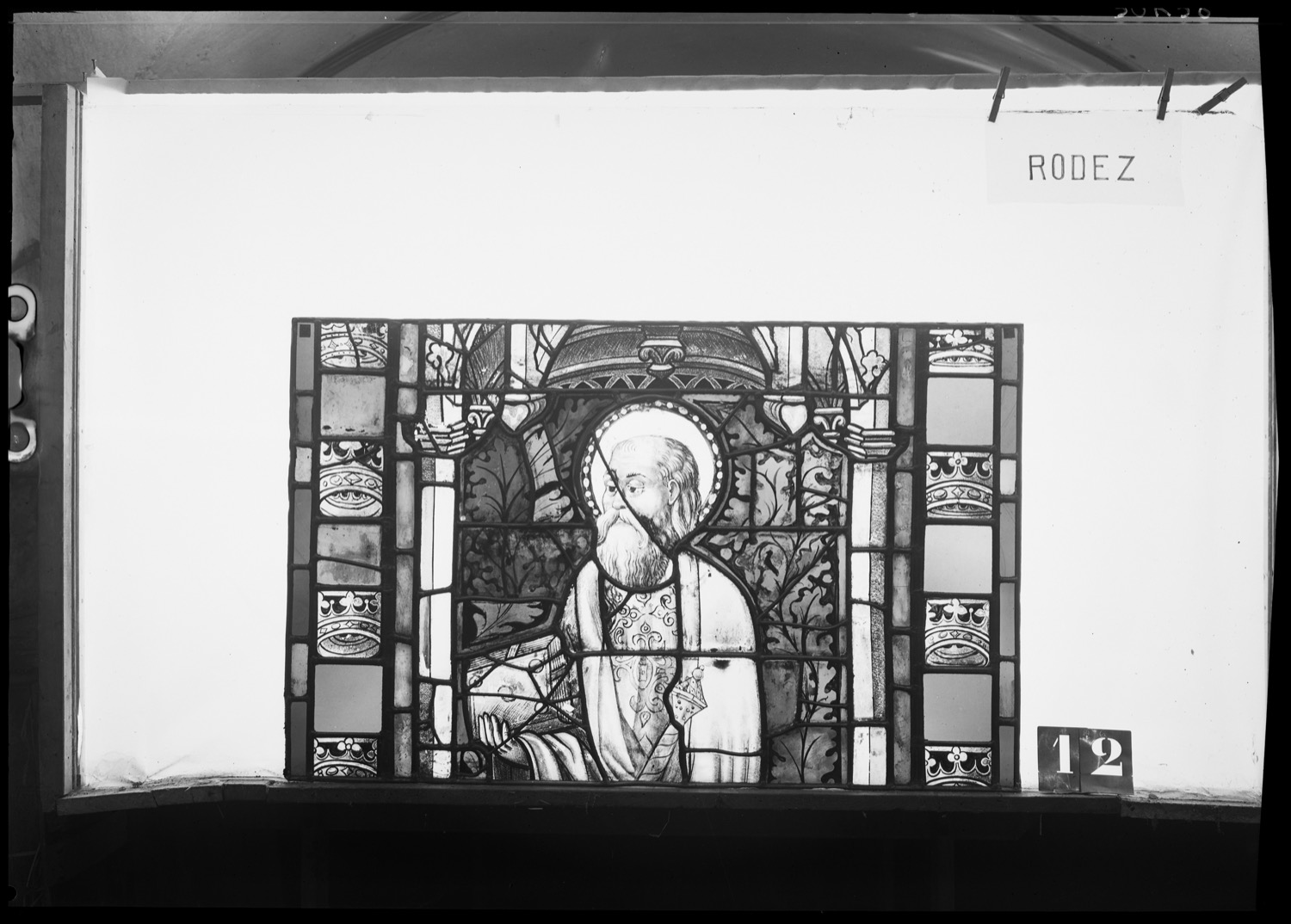 Chapelle Saint-Joseph : panneau de vitrail 12 [Baie 12]