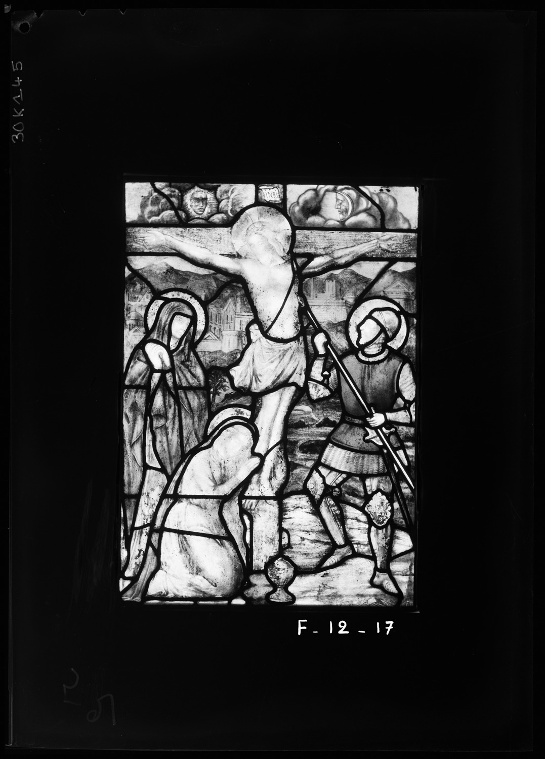 Baie 12, panneau de vitrail 17 [Baie 4]