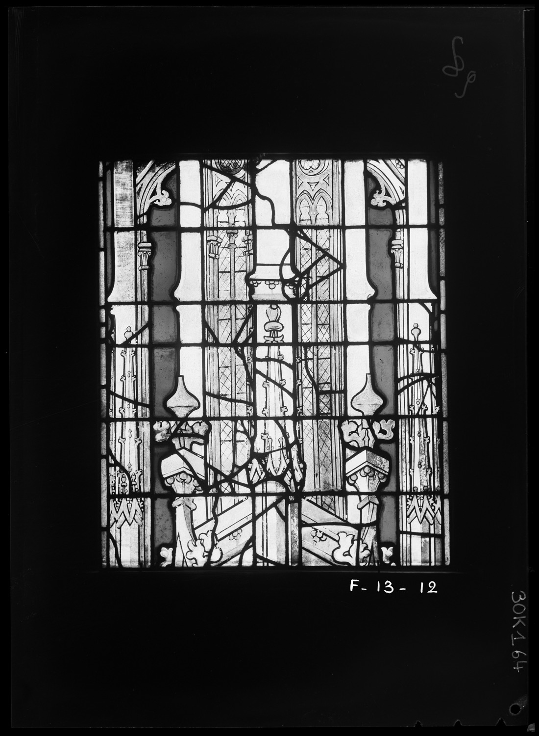 Baie 13, panneau de vitrail 12 [Baie 6]