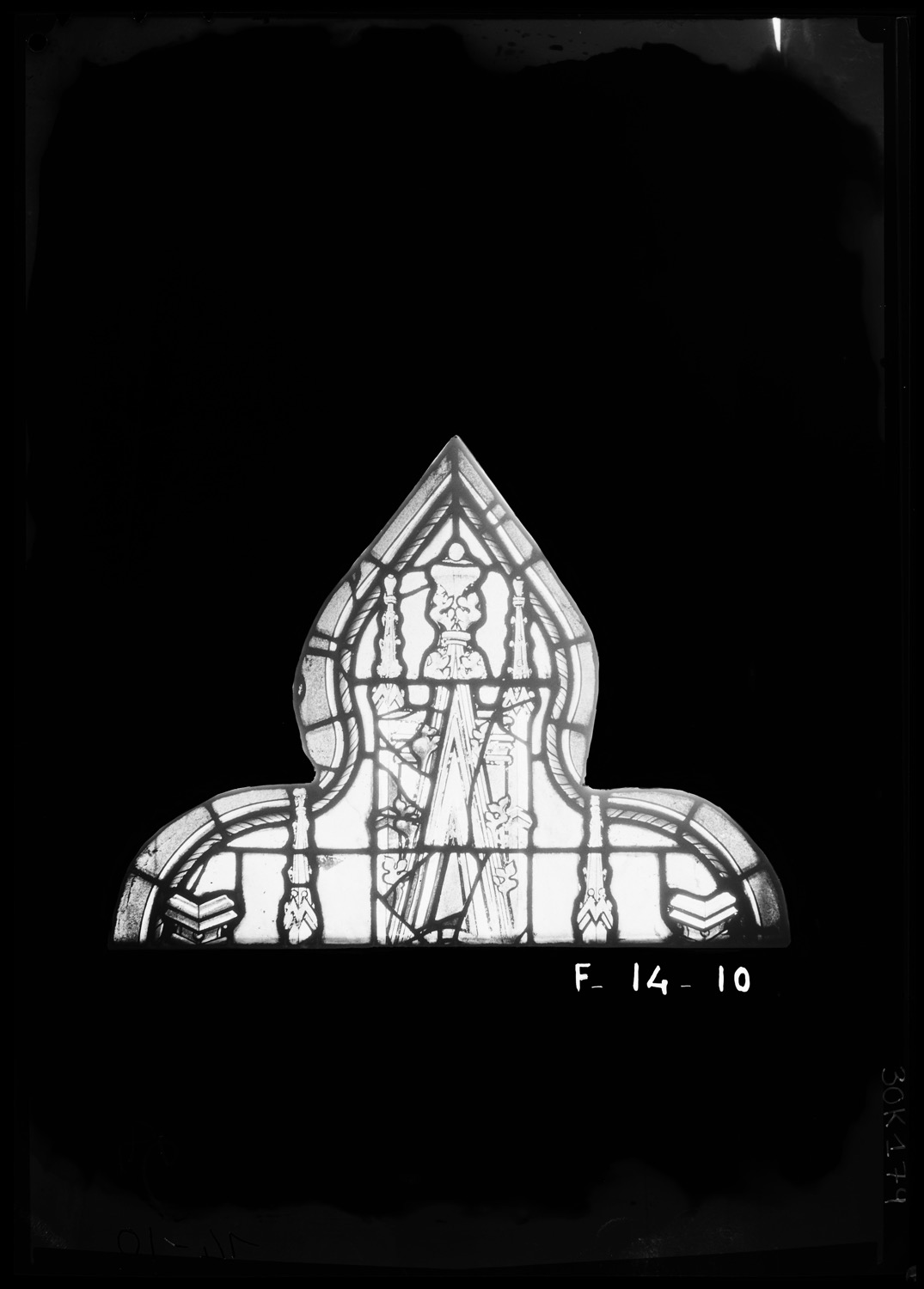 Baie 14, panneau de vitrail 10 [Baie 8]