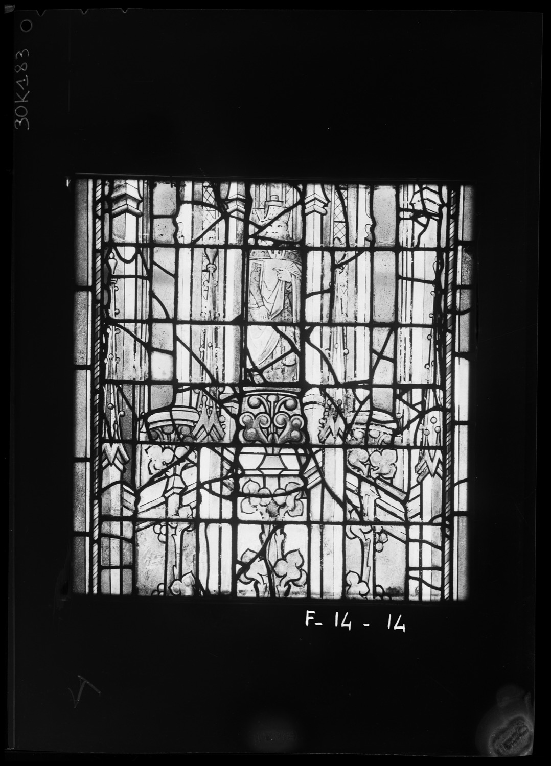 Baie 14, panneau de vitrail 14 [Baie 8]