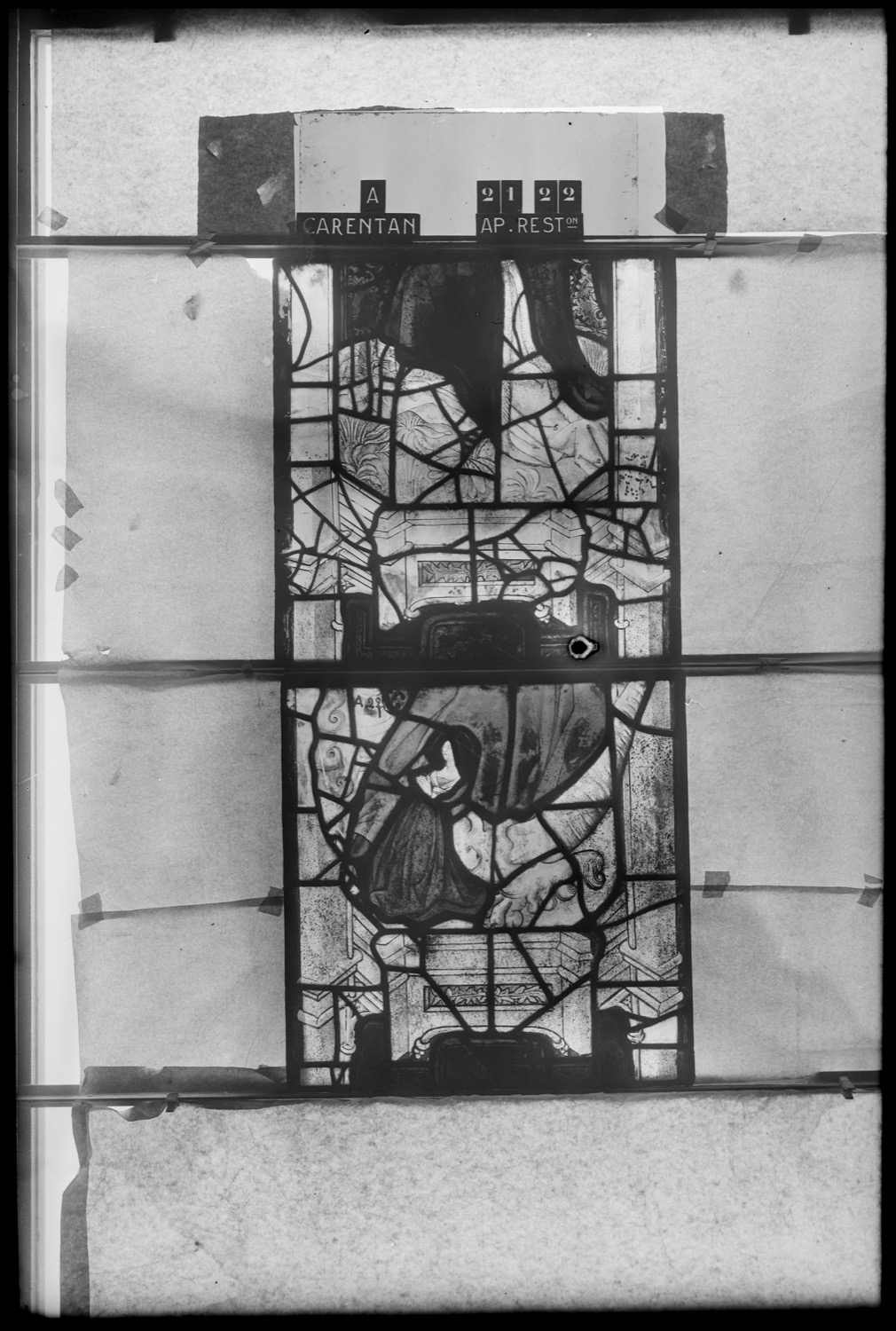 Baie A, panneaux de vitrail 21 et 22 [Baie 26]