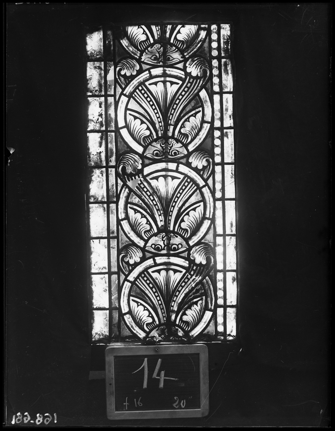 Panneau de vitrail 14 [Baie 109]