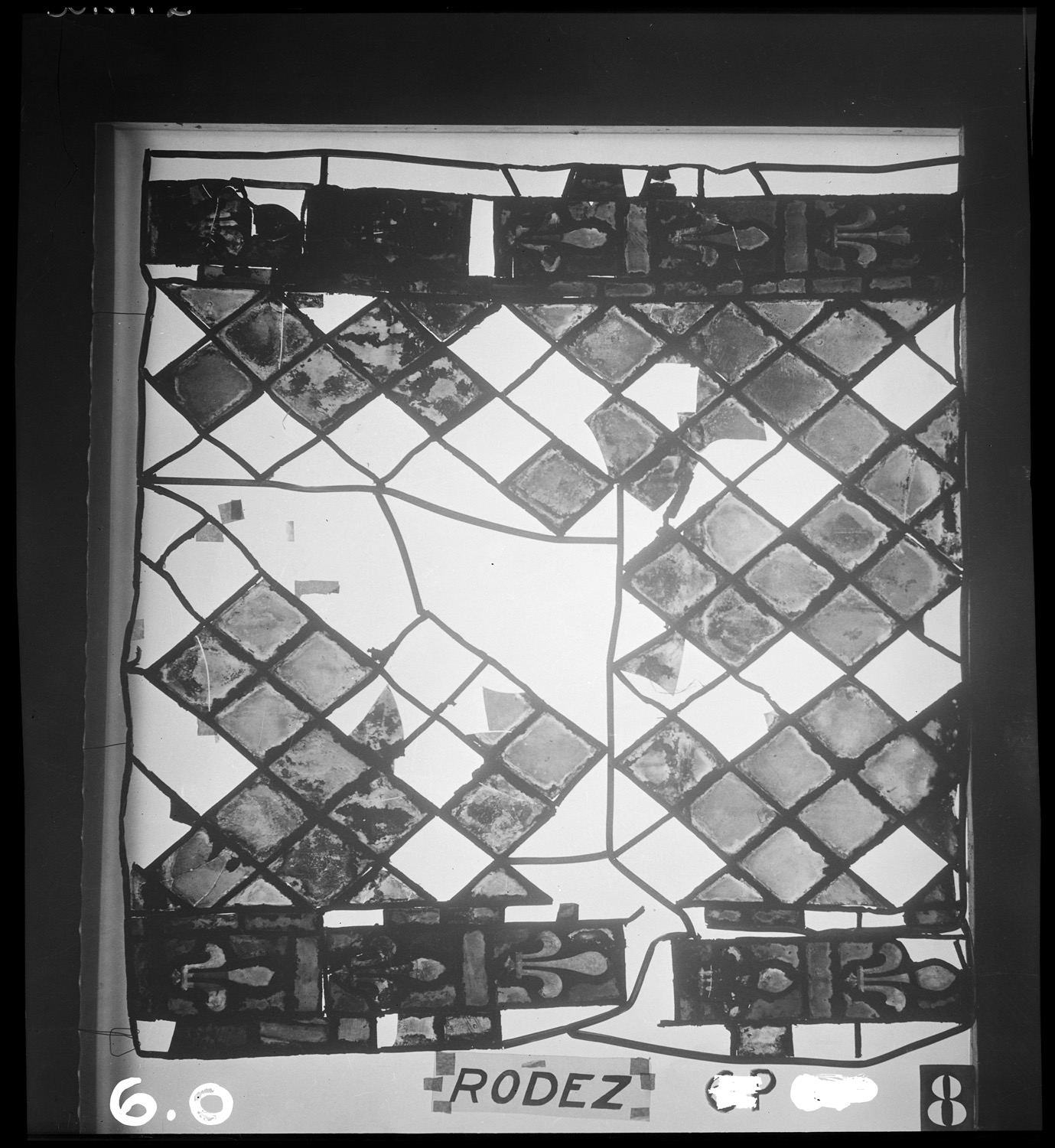 Baie 6.O, panneau de vitrail 8
