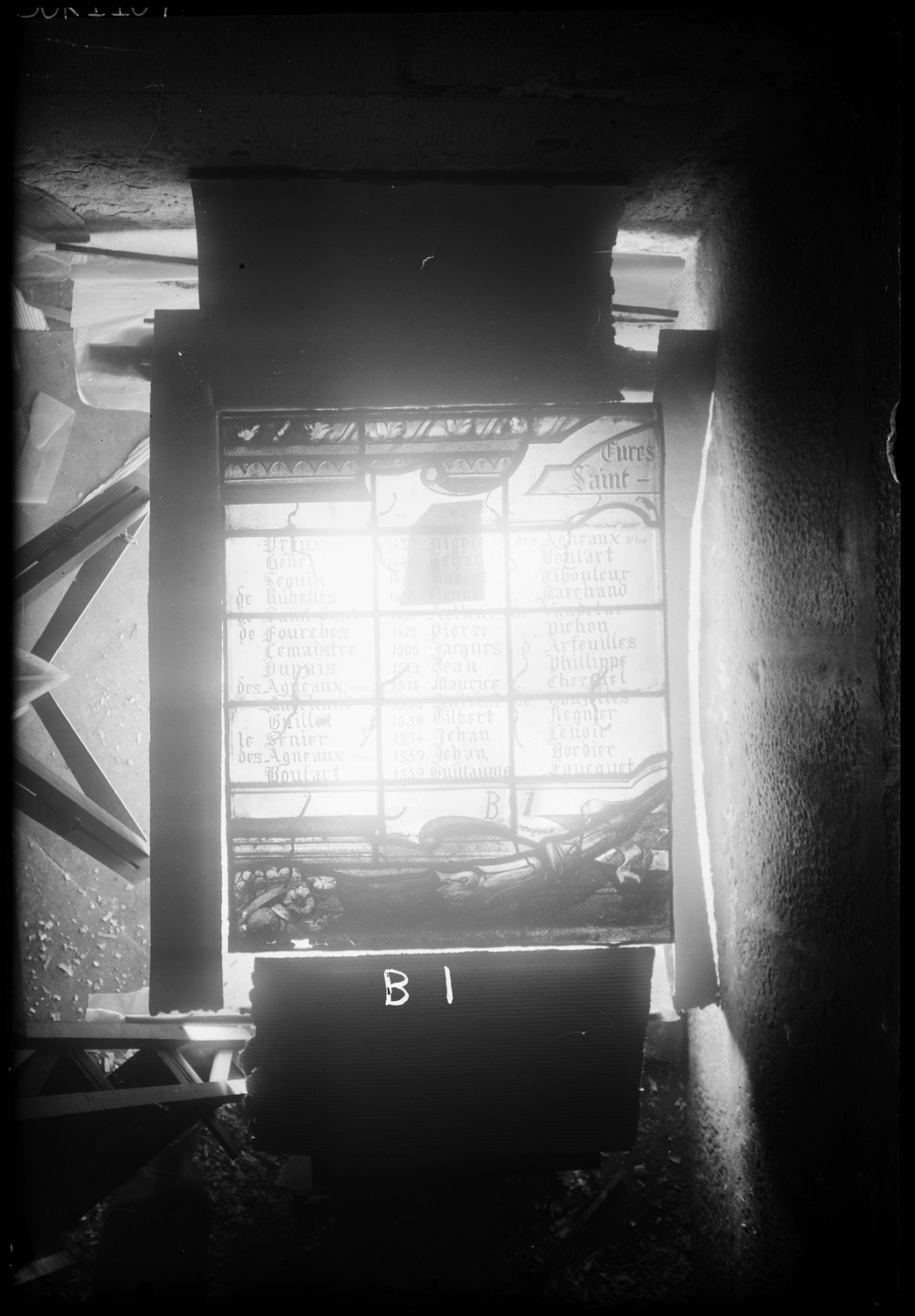 Panneau de vitrail B1 [Baie 13]