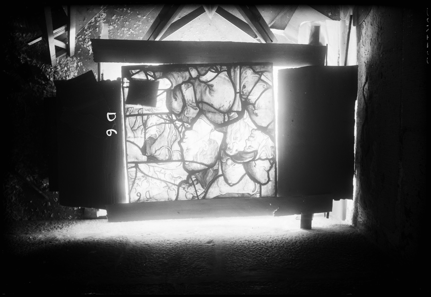 Panneau de vitrail D6 [Baie 103]