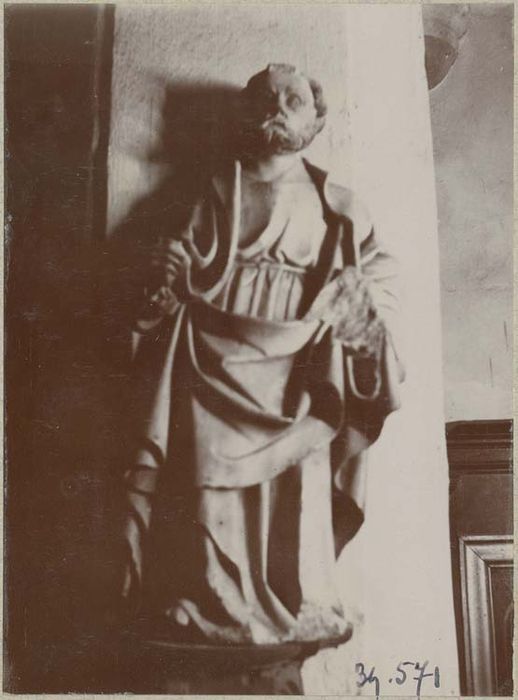 statue : saint Pierre