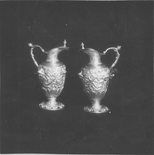 burettes, vue générale - © Ministère de la Culture (France), Médiathèque du patrimoine et de la photographie (objets mobiliers), tous droits réservés