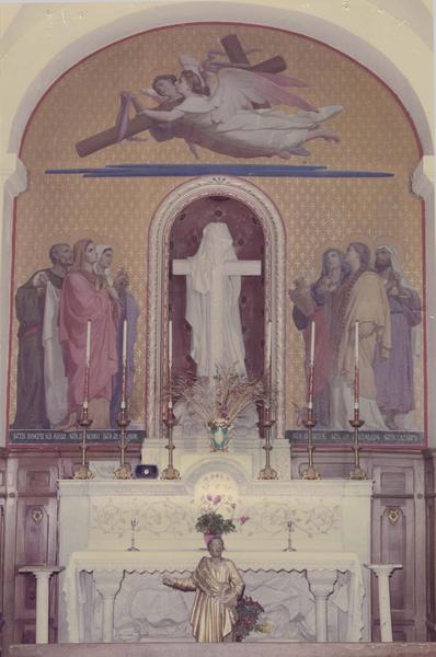 autel, statue : Christ gisant, vue générale
