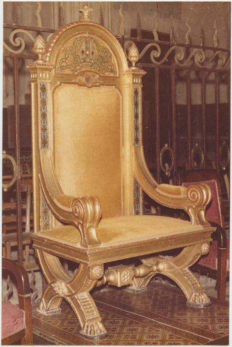 fauteuil de célébrant (fauteuil épiscopal)