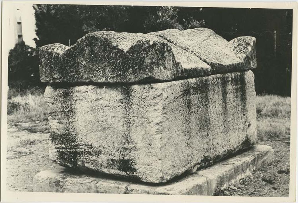 sarcophage - © Ministère de la Culture (France), Médiathèque du patrimoine et de la photographie, diffusion GrandPalaisRmn Photo