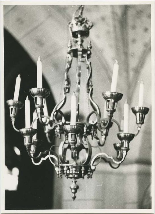 lustre d'église à 10 bougies