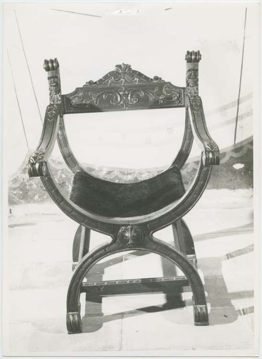 siège de célébrant - © Ministère de la Culture (France), Médiathèque du patrimoine et de la photographie, diffusion GrandPalaisRmn Photo