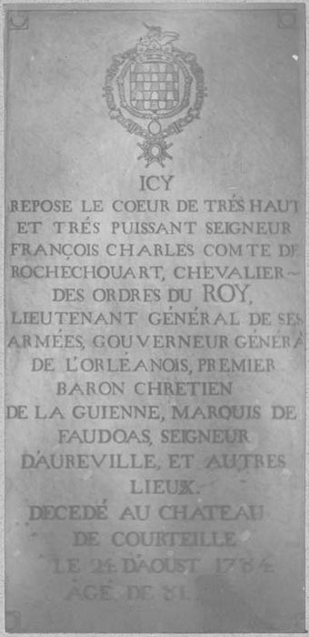 Dalle funéraire du comte de Rochechouart
