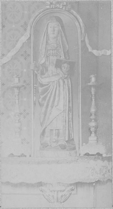 Statue (petite nature) : sainte Radegonde