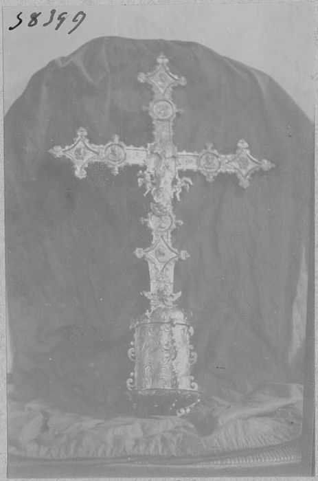 croix de procession - © Ministère de la Culture (France), Médiathèque du patrimoine et de la photographie, diffusion RMN-GP