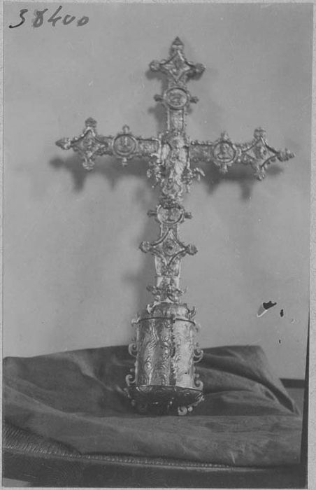 croix de procession - © Ministère de la Culture (France), Médiathèque du patrimoine et de la photographie, diffusion RMN-GP
