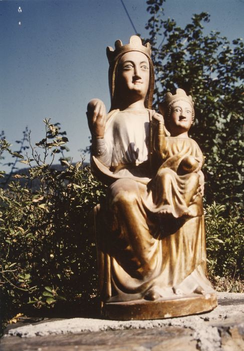 Statue : Vierge à l'Enfant